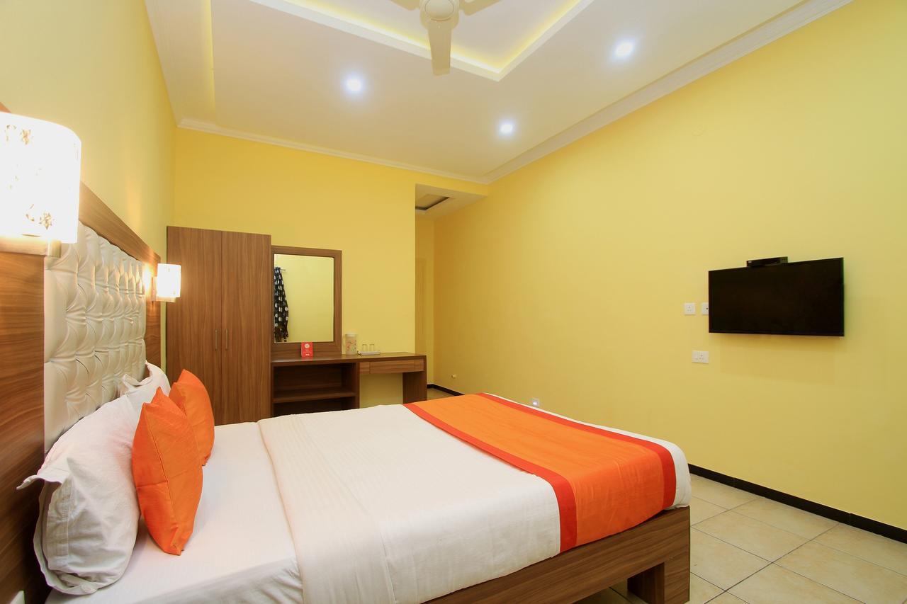 Hotel Kudla Rasaprakash 门格洛尔 外观 照片
